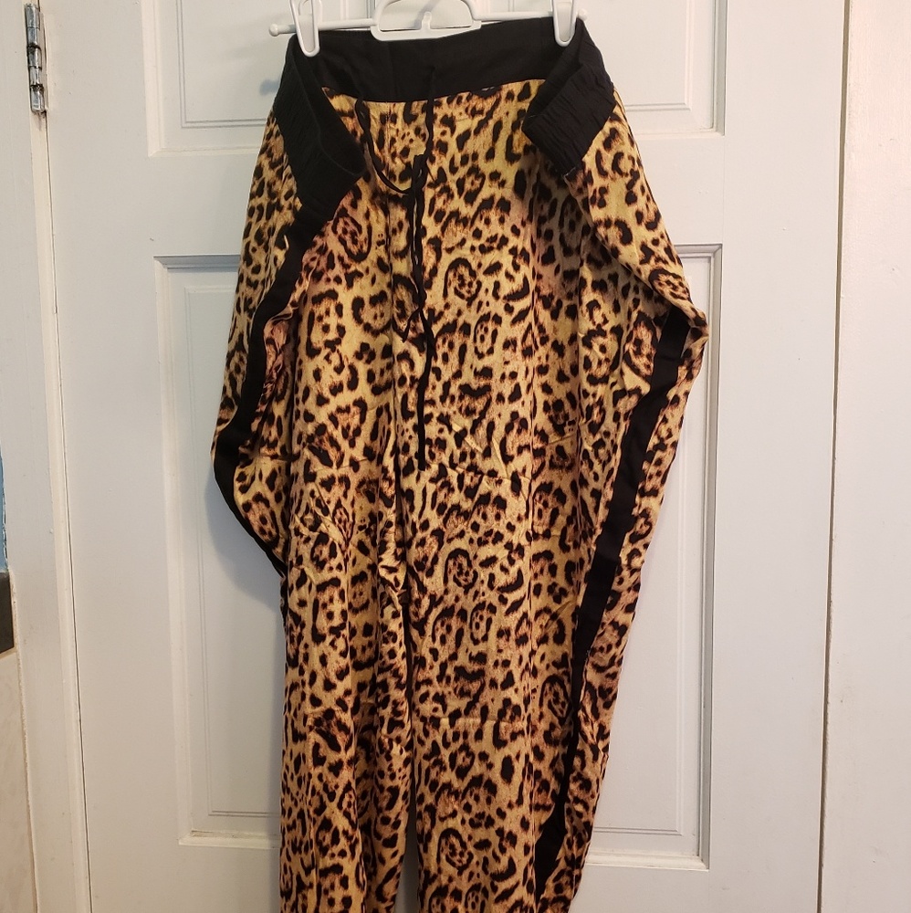Torrid animal print harem pants